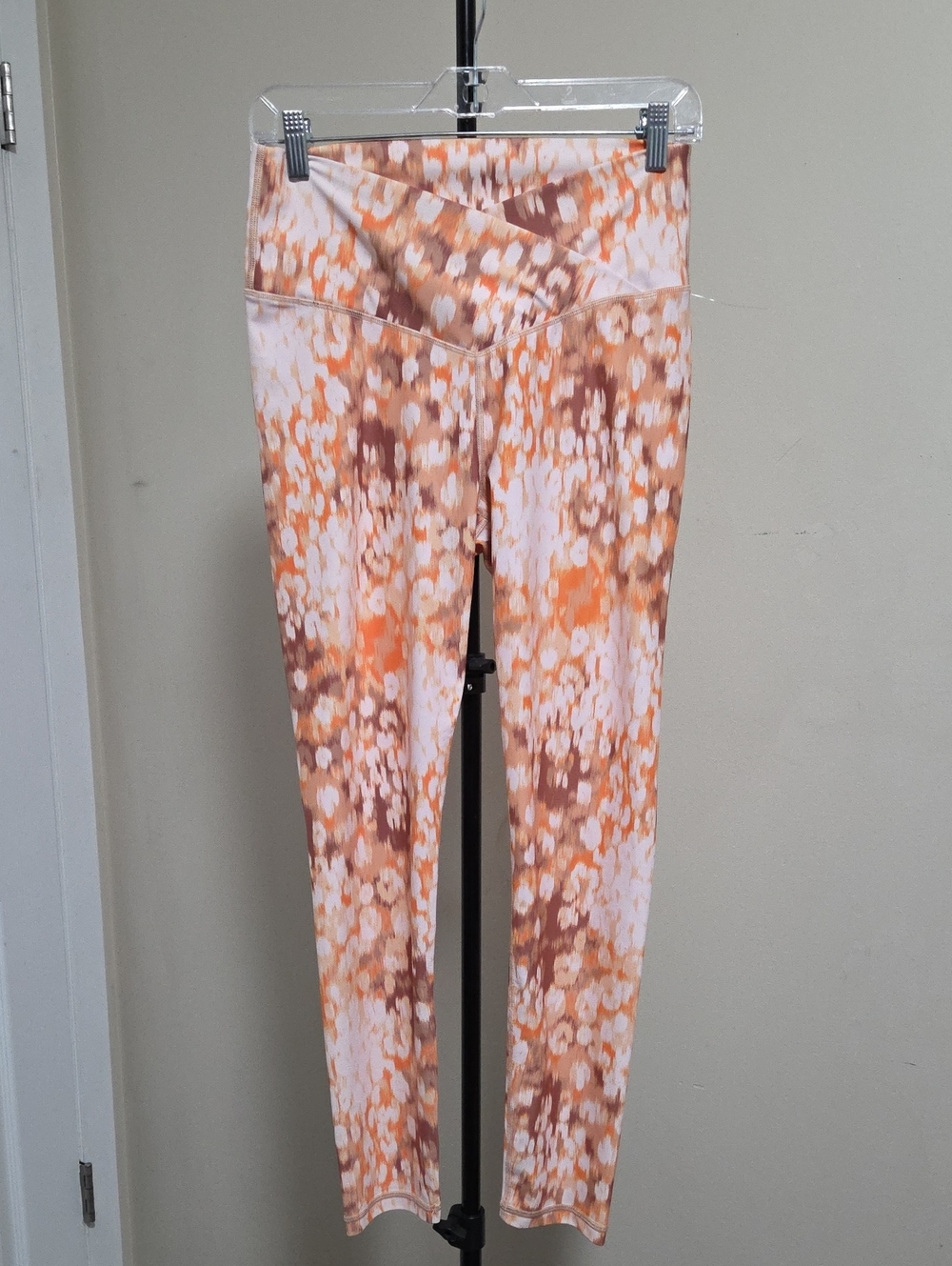 aerie High-Rise Printed Leggings in Orange & Brown